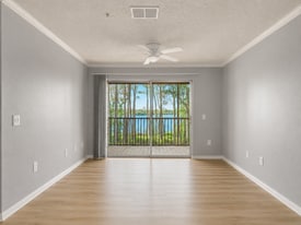 Building Photo - 4240 Summer Landing Dr