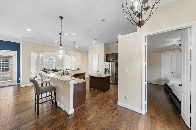 Building Photo - 34 Danby Place