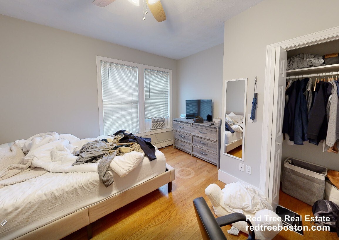 Building Photo - 34 Portsmouth St