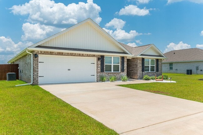 Building Photo - AVAILABLE NOW | BEAUTIFUL 5 BEDROOM, 3 BATH HOME IN MILTON WITH LARGE BACK YARD