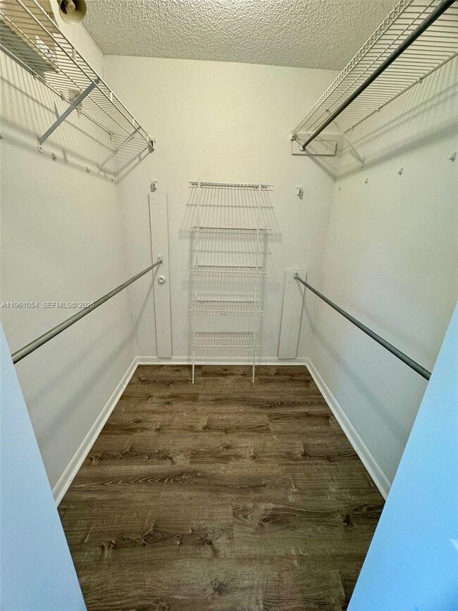 Building Photo - 15430 NW 12th Ct