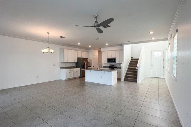 Building Photo - 15589 Willow Arbor Cir