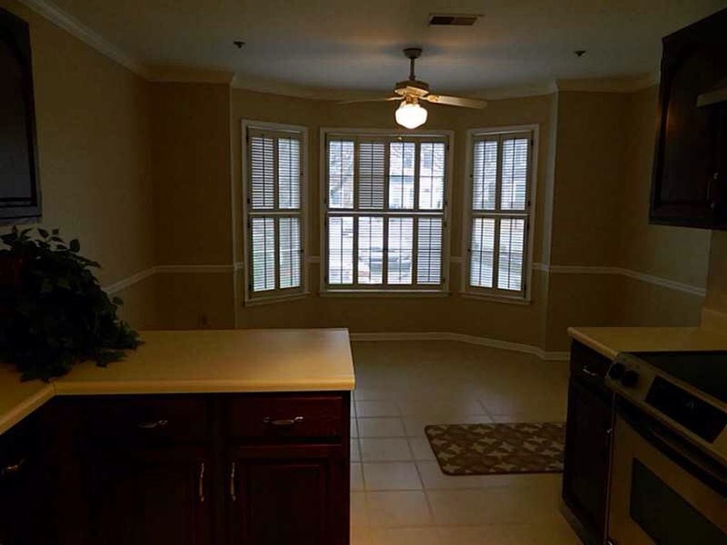 Building Photo - 512 Salem Woods Dr SE