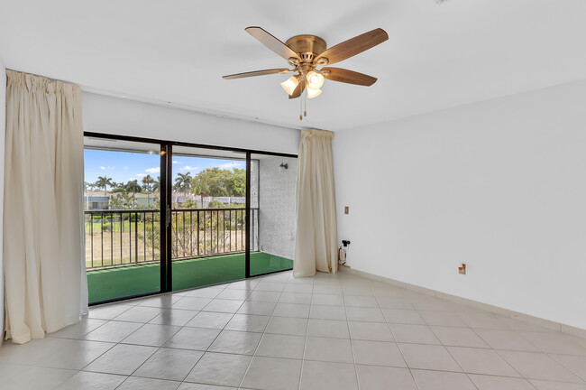 Building Photo - 4290 Deste Ct