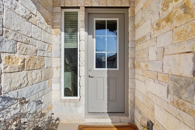 Building Photo - 3814 Chance Loop