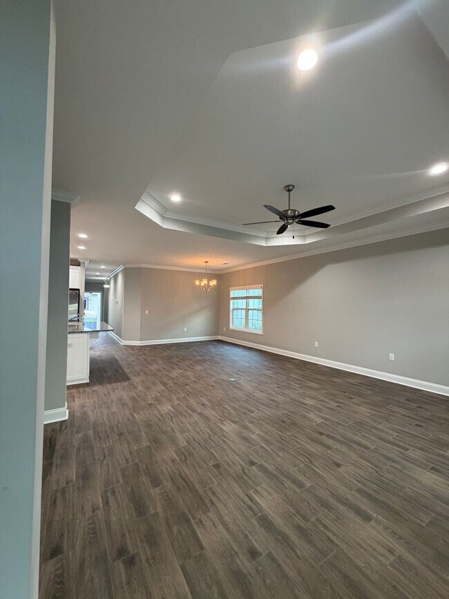 Building Photo - 158 The Villas Wy