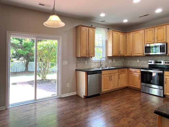 Building Photo - 6321 Adobe Rd