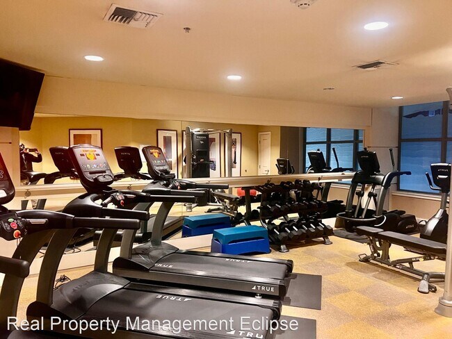 Building Photo - 1 br, 1 bath House - 211 Kirkland Ave Unit...