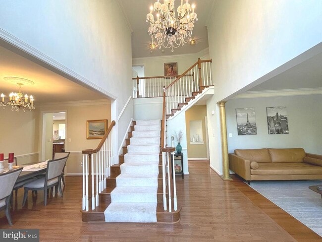 Building Photo - 513 Glenbrook Dr