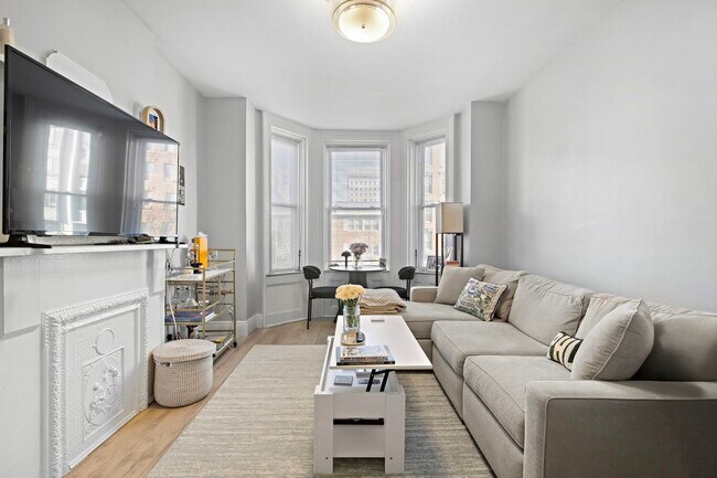 Building Photo - 114 Washington St