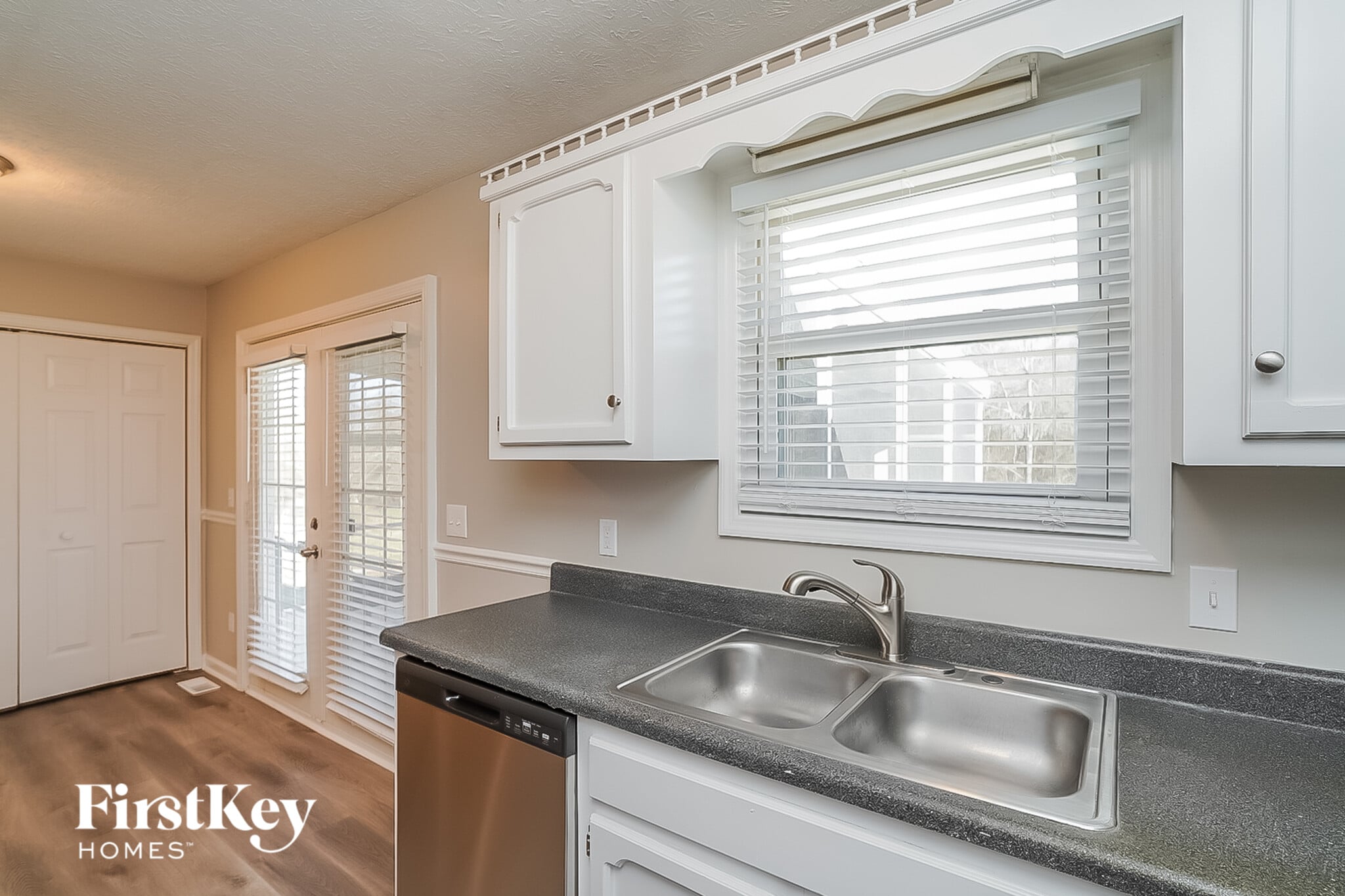 Building Photo - 391 Albright Ln