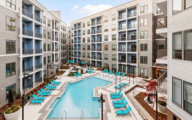 Building Photo - 3101 Akers Mill Rd SE