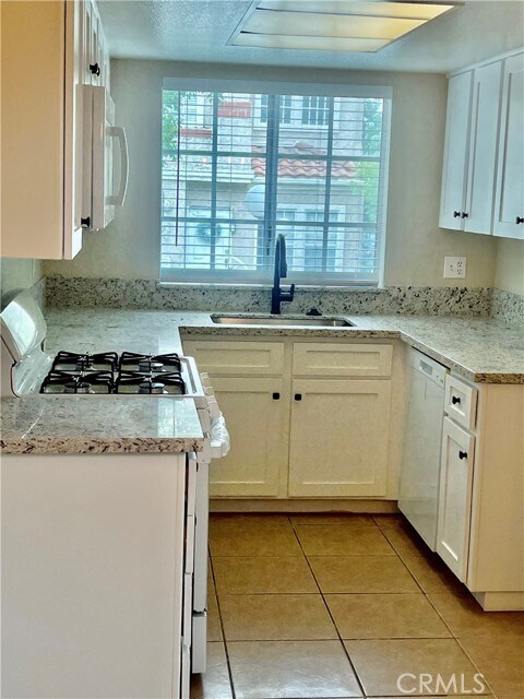 Building Photo - 9880 Arrow