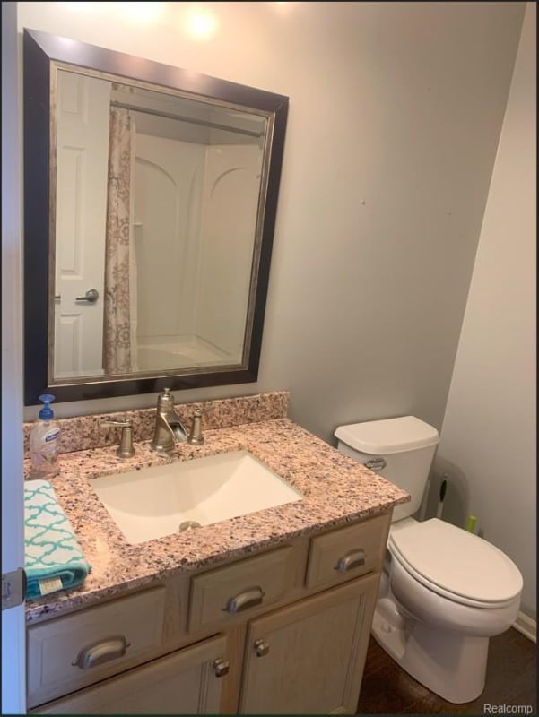 Building Photo - 44701 Ellery Ln