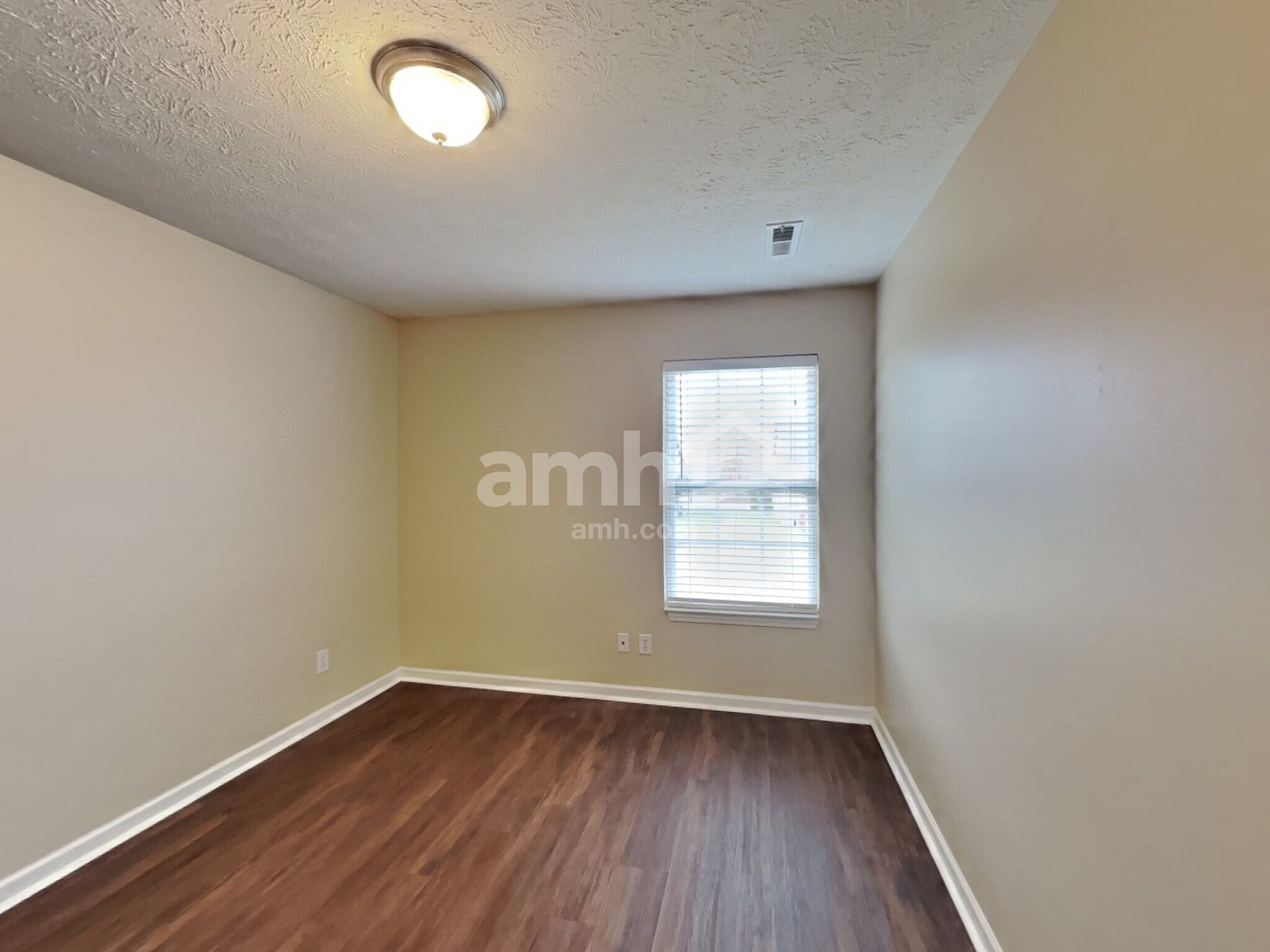 Building Photo - 2488 Liatris Dr