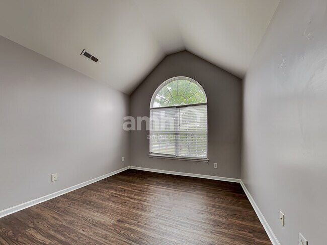 Building Photo - 7683 Natalie Commons Drive