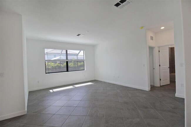 Building Photo - 15238 Serene Shores Loop