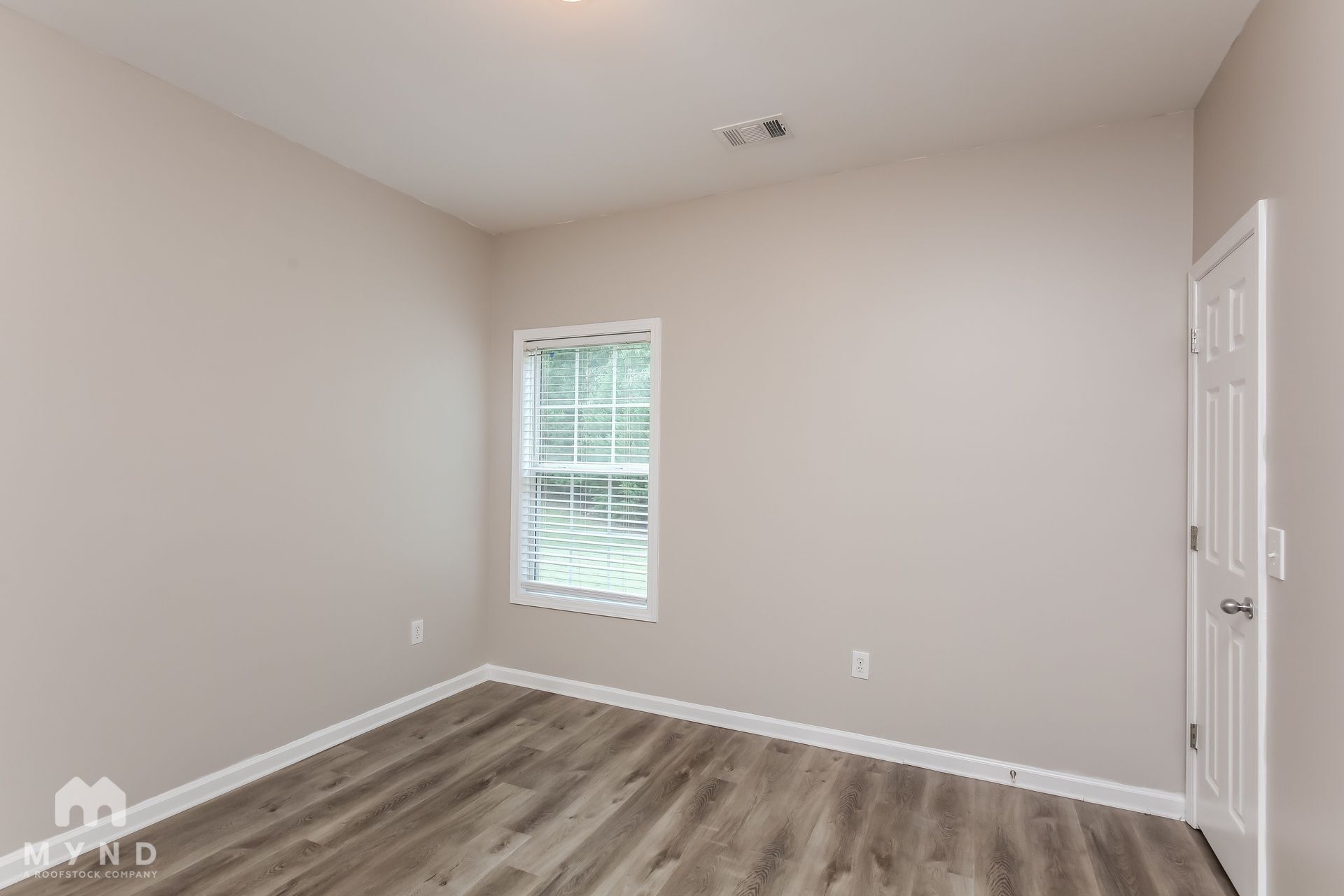 Building Photo - 3485 Bridle Brook Dr NE