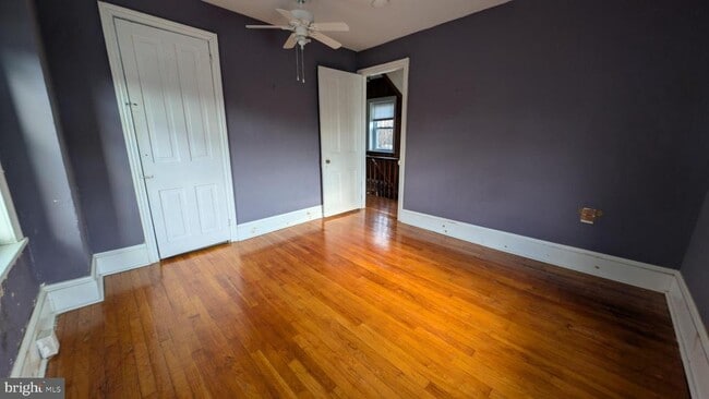 Building Photo - 421 Broad St