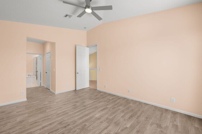 Building Photo - 9312 World Cup Way