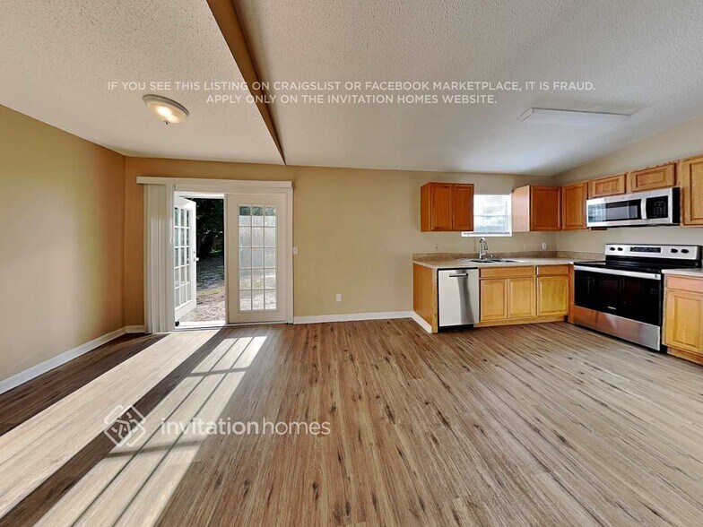 Building Photo - 7509 N St Peter Ave