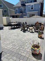 Building Photo - 1004 Heck St