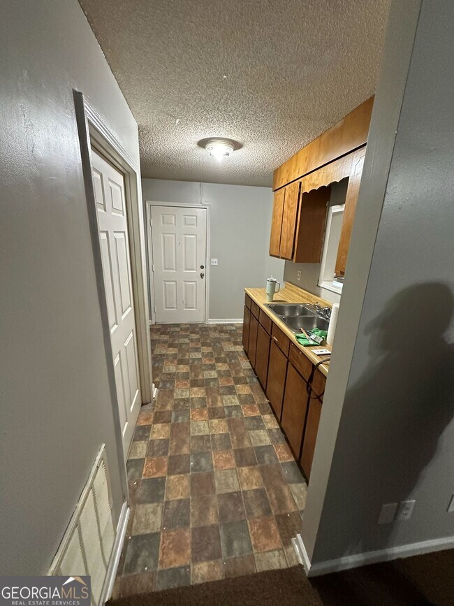 Building Photo - 1463 Bankston Ave