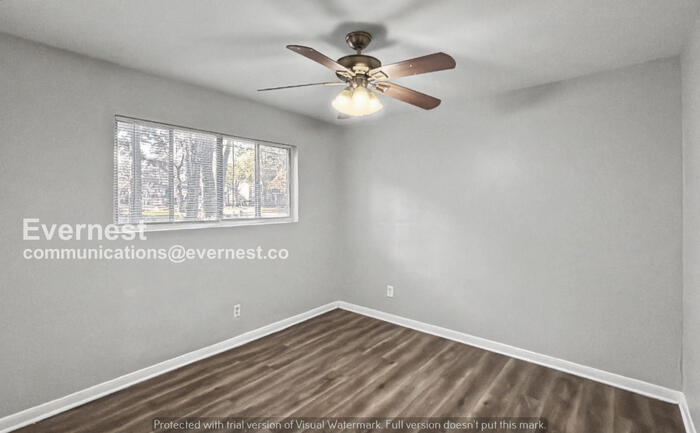 Building Photo - 14142 Burke Forest Dr