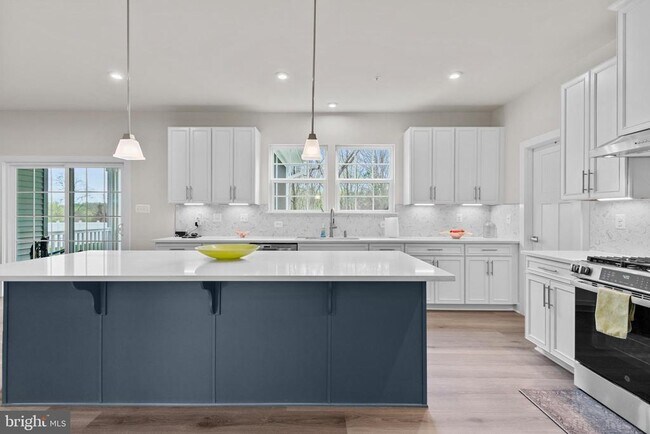 Building Photo - 12105 Empire Ln