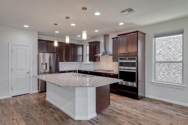 Building Photo - 17204 Calipatria Ln