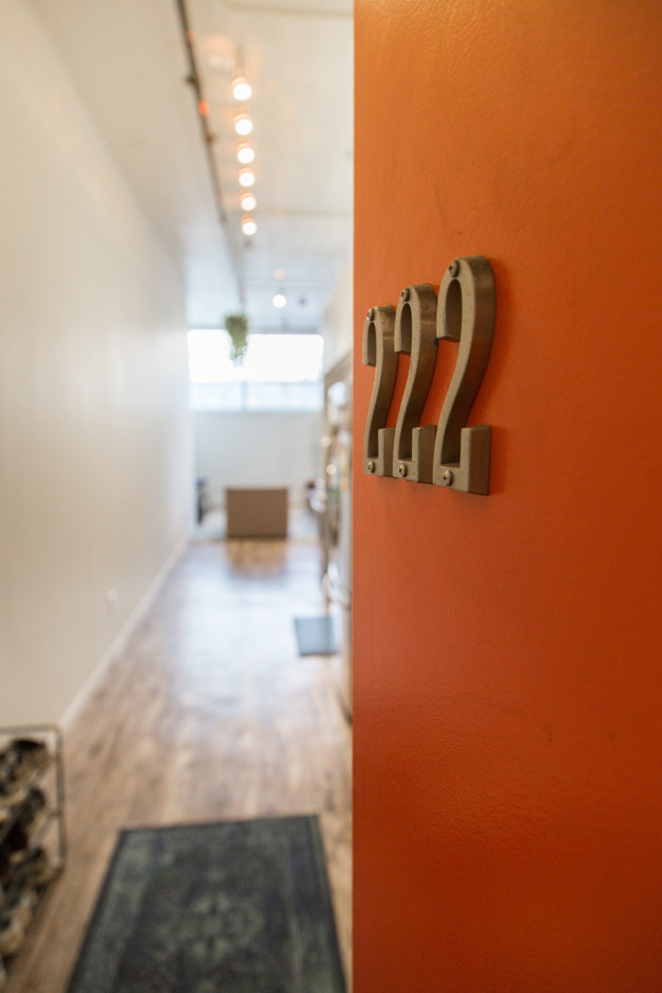 Building Photo - 420 S San Pedro St