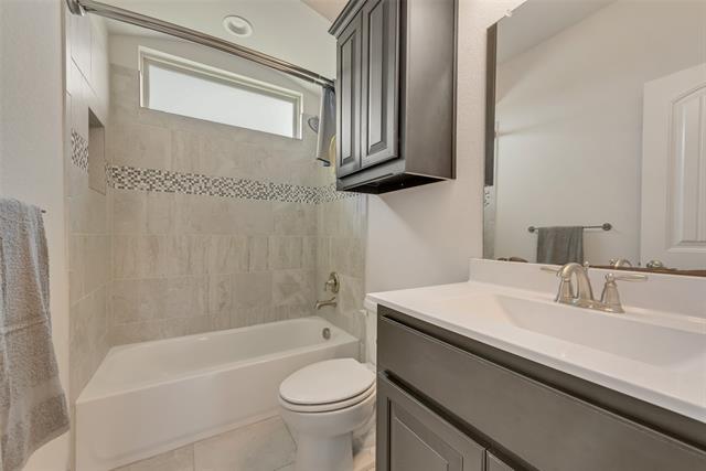 Building Photo - 9905 Wynndel Trl