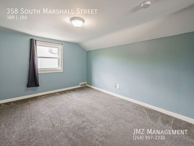 Building Photo - 358 S Marshall St