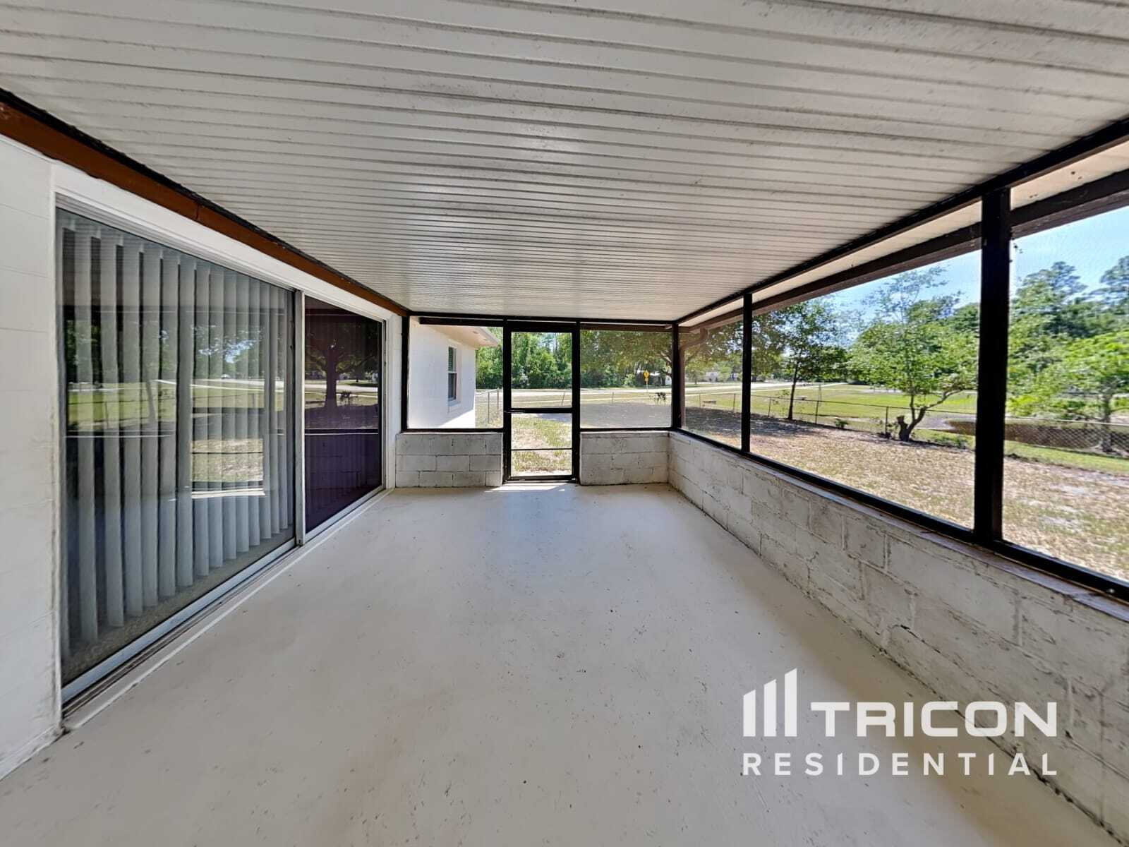 Building Photo - 350 Travino Ave