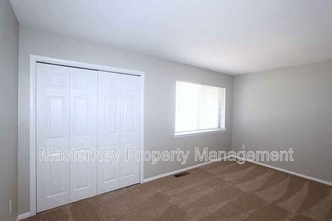 Building Photo - 1273 Teakwood Pl