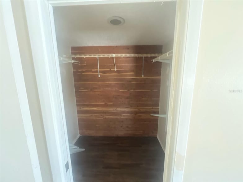 Building Photo - 6646 Albemarle Pkwy