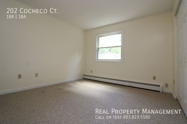 Building Photo - 202 Cocheco Ct