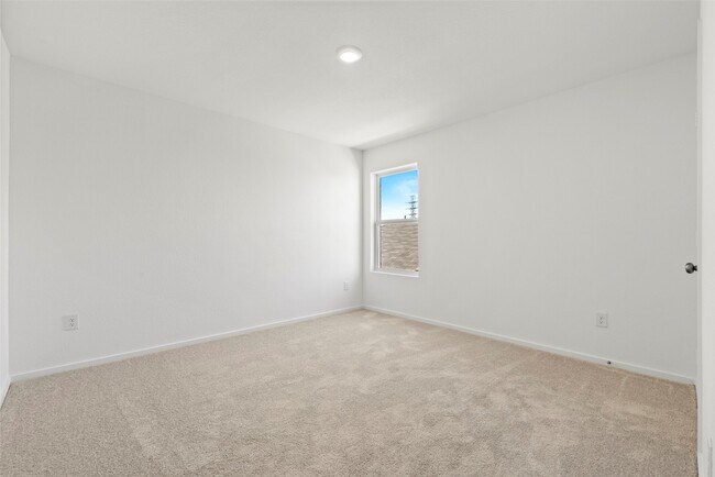 Building Photo - 6863 Flowering Ginger Ln