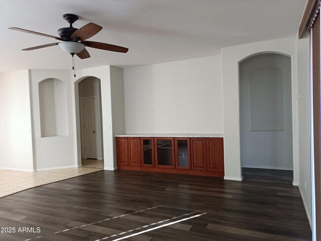 Building Photo - 14634 W Ventura St