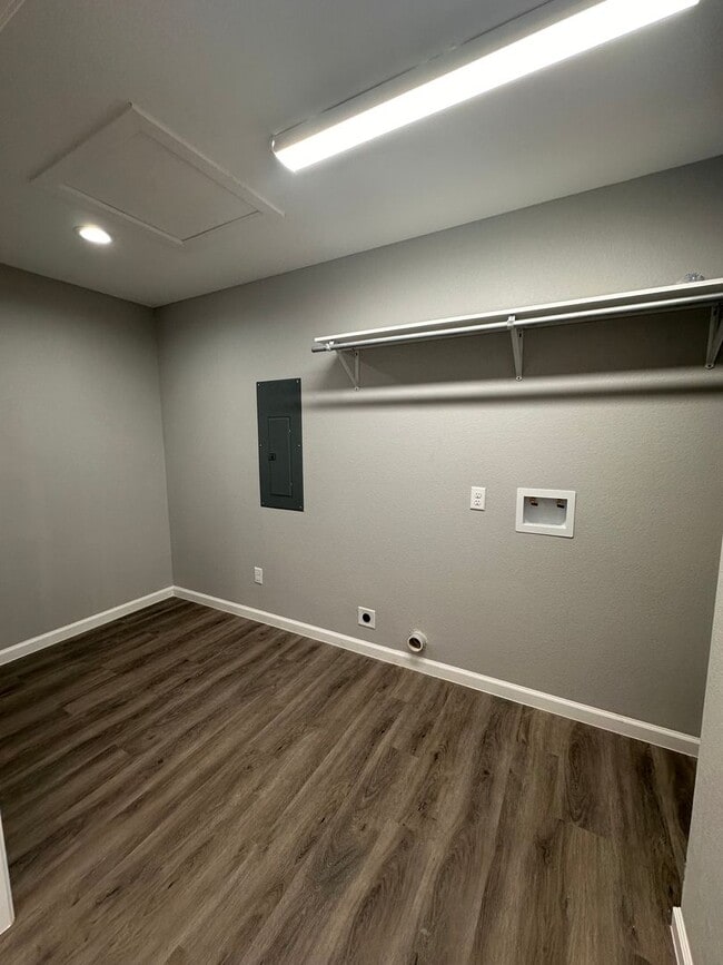 Building Photo - 3 Bed 2 Bath New Construction Home