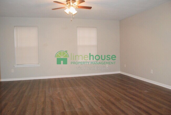 Building Photo - 1311 Tait Close