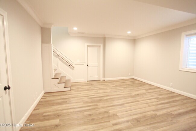 Building Photo - 6224 Mistflower Cir