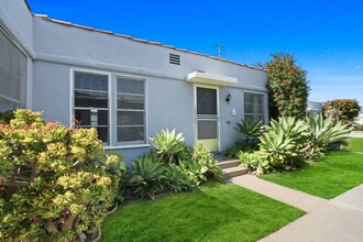 Building Photo - 2346 20th St