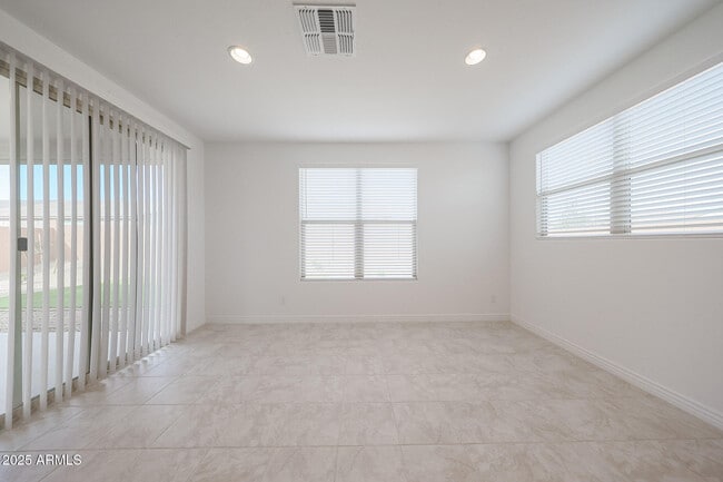 Building Photo - 25110 N 170th Ln