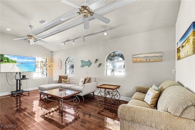 Building Photo - 135 Delmar Ave