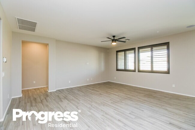 Building Photo - 22488 E Munoz St