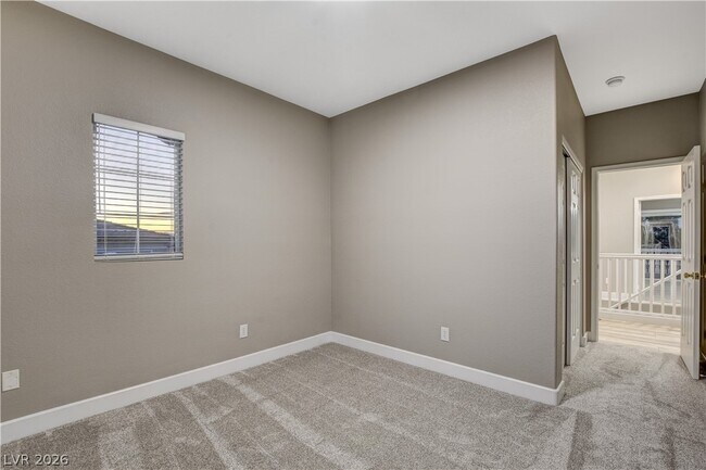 Building Photo - 708 Respectful Ridge Ave