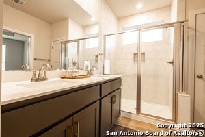 Building Photo - 1516 SPECHTS