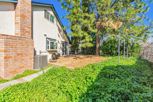 Building Photo - Freshly Renovated Single-Family Home for Rent