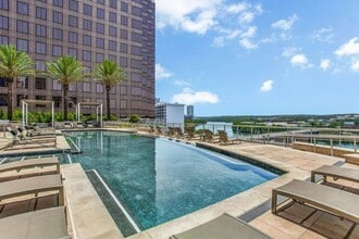 Building Photo - 102 Colorado St